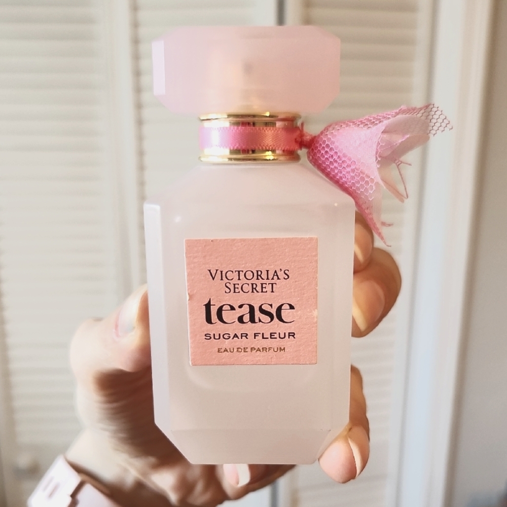 Victoria's Secret Tease Sugar Fleur Perfume